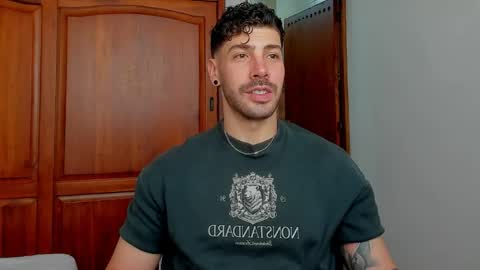 Snapshot of marco_tahani_ chatting on 05-26-26, 04:25 Marco IG marco tahani online show from 05-26-26, 04:25