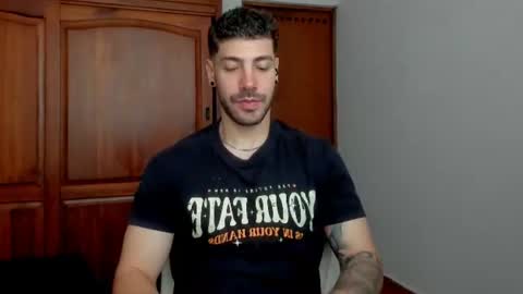 Snapshot of marco_tahani_ chatting on 06-13-26, 01:42 Marco IG marco tahani online show from 06-13-26, 01:42