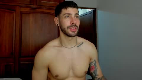 Snapshot of marco_tahani_ chatting on 06-19-26, 01:37 Marco IG marco tahani online show from 06-19-26, 01:37