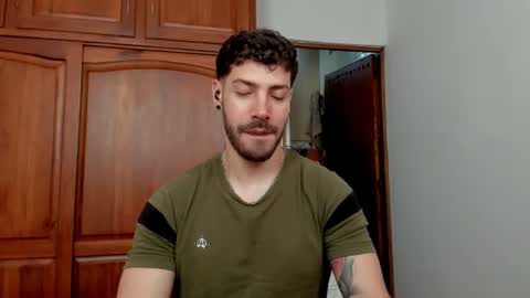 Snapshot of marco_tahani_ chatting on 07-08-26, 02:32 Marco IG marco tahani online show from 07-08-26, 02:32