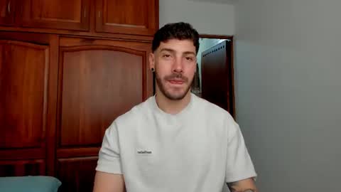 Snapshot of marco_tahani_ chatting on 07-15-26, 02:00 Marco IG marco tahani online show from 07-15-26, 02:00