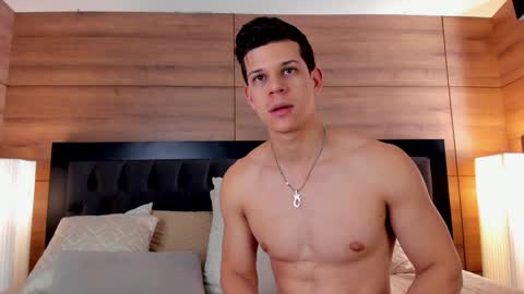 Snapshot of marcosullivan_ chatting on 01-12-25, 04:08 Marco Sullivan online show from 01-12-25, 04:08