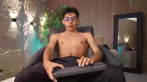 Marco and Ethan online show from 03-17-26, 08:45