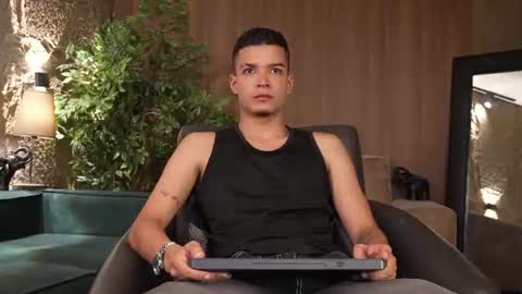 Snapshot of marcoyethan chatting on 07-02-26, 08:15 Marco and Ethan online show from 07-02-26, 08:15