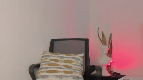 marcus_moreno online show from 04-10-26, 12:05