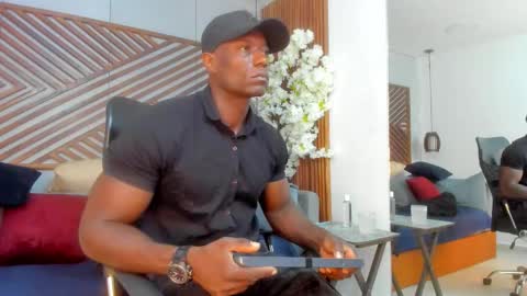 Marcusssss online show from 10-21-25, 11:44