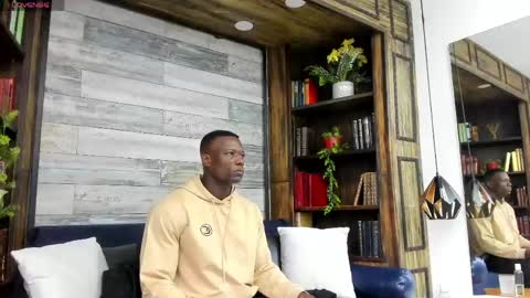 Snapshot of marcusblack_ chatting on 05-15-26, 11:39 Marcusssss online show from 05-15-26, 11:39