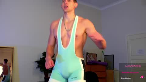 Snapshot of marcusdiamond chatting on 01-14-25, 04:29 Marcus Diamond online show from 01-14-25, 04:29