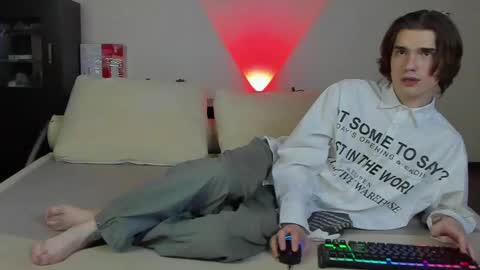 Marcus Jones online show from 12-18-24, 01:15