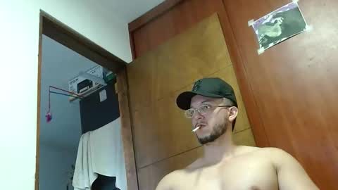 Snapshot of marcusmilarc chatting on 06-02-26, 10:56 online show from 06-02-26, 10:56