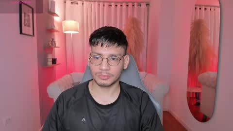 Snapshot of marcuswildx chatting on 03-31-26, 11:54 marcus online show from 03-31-26, 11:54