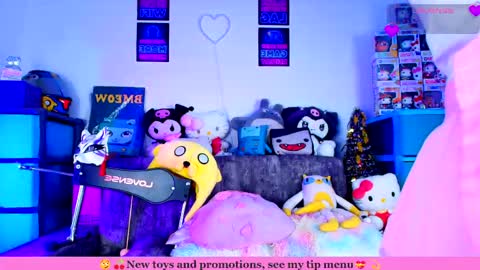 Snapshot of marcy_neko chatting on 04-21-26, 12:11 Marceline online show from 04-21-26, 12:11