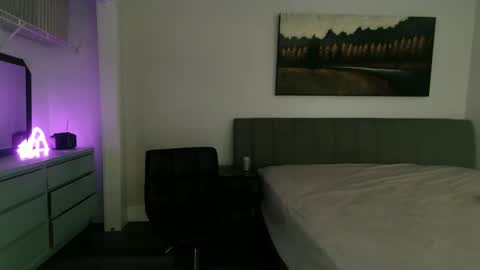 Marcy Tappette online show from 12-19-25, 04:08