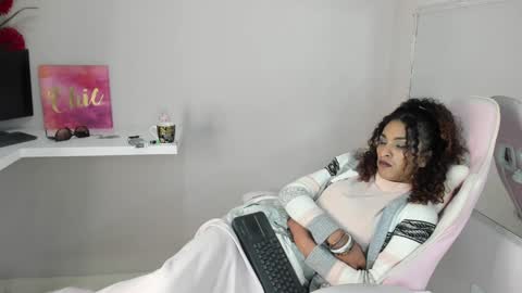 marfilastrom online show from 01-09-25, 10:41