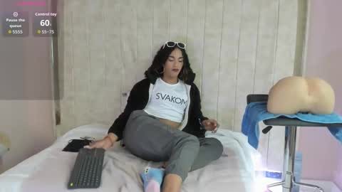 marfilastrom online show from 09-24-25, 08:34