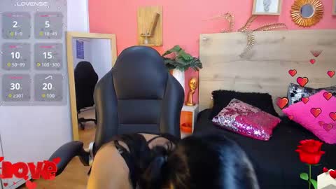 Snapshot of margare_scarlett chatting on 02-25-25, 12:24 margare_scarlett online show from 02-25-25, 12:24