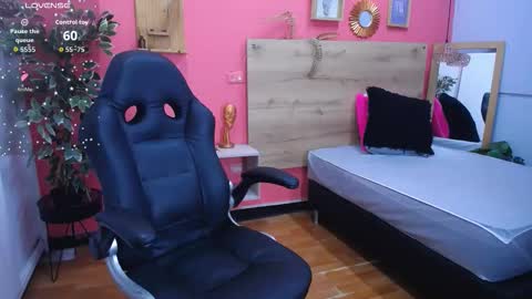 Snapshot of margare_scarlett chatting on 10-10-25, 11:20 margare_scarlett online show from 10-10-25, 11:20