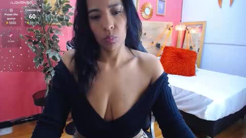 Snapshot of margare_scarlett chatting on 10-30-25, 11:33 margare_scarlett online show from 10-30-25, 11:33