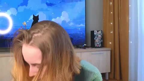 Snapshot of margareata chatting on 02-25-25, 06:58 - Alisa online show from 02-25-25, 06:58