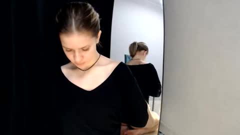 Snapshot of margaretstrein chatting on 03-02-25, 05:01 Alex and Jane online show from 03-02-25, 05:01