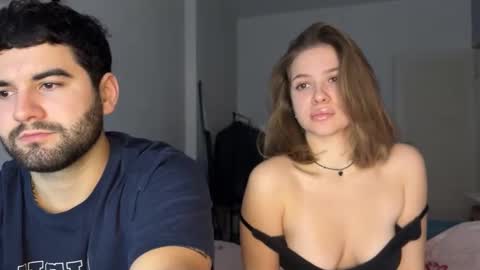 Snapshot of margaretstrein chatting on 11-27-25, 05:53 Alex and Jane online show from 11-27-25, 05:53