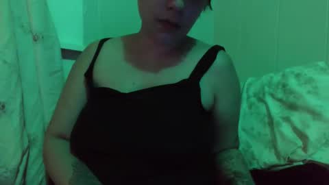 Snapshot of margaux_01 chatting on 10-29-25, 04:26 Margaux Green online show from 10-29-25, 04:26