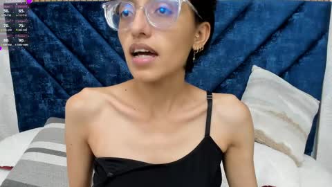 Snapshot of marge_lasander chatting on 02-26-25, 05:20 Aitana online show from 02-26-25, 05:20