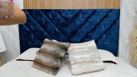 Snapshot of marge_lasander chatting on 02-28-25, 01:37 Aitana online show from 02-28-25, 01:37