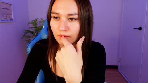 Margo online show from 10-13-25, 07:08