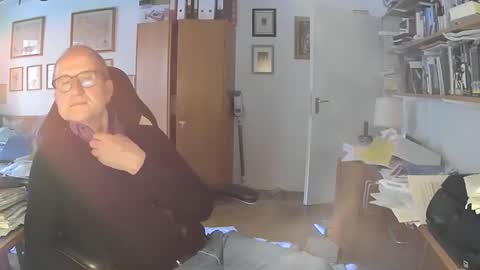 marginalie online show from 12-15-24, 02:59