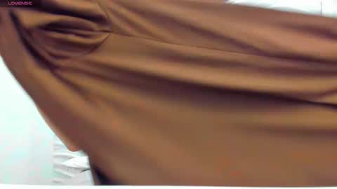 Margo online show from 12-17-25, 02:45