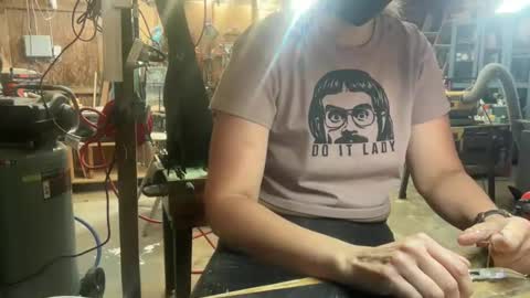 Elle online show from 04-20-26, 06:42