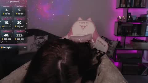 mari moore online show from 02-11-25, 09:20