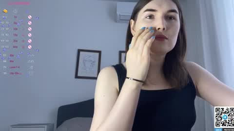 Snapshot of maria_bowie chatting on 02-13-25, 10:34 Maria online show from 02-13-25, 10:34