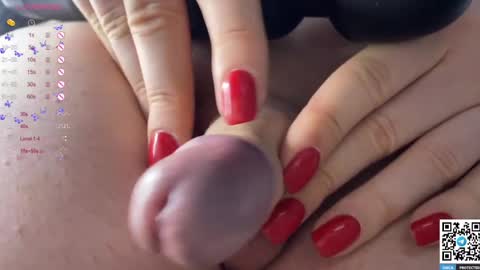 Snapshot of maria_bowie chatting on 02-27-25, 01:28 Maria online show from 02-27-25, 01:28