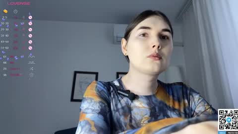 Snapshot of maria_bowie chatting on 03-06-25, 07:47 Maria online show from 03-06-25, 07:47