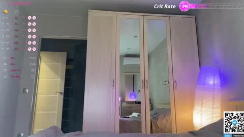 Snapshot of maria_bowie chatting on 10-27-25, 08:40 Maria online show from 10-27-25, 08:40