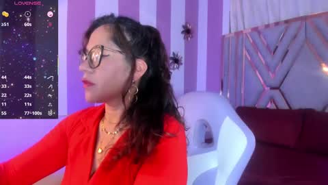 Snapshot of maria_paulac chatting on 03-11-25, 05:27 MARIA online show from 03-11-25, 05:27