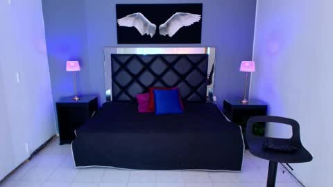 MARIA online show from 03-10-25, 03:34