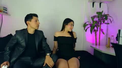 Maria Paula  online show from 11-13-25, 01:15