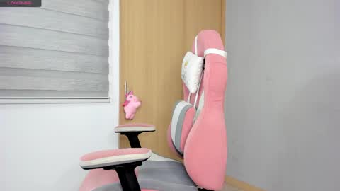 Snapshot of mariaangel_99 chatting on 05-15-26, 10:50 maria angel online show from 05-15-26, 10:50