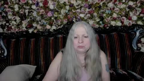 Maria online show from 05-30-26, 12:35