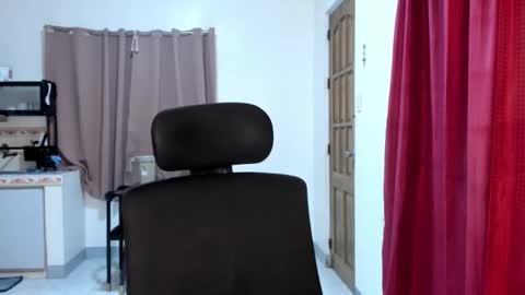 Snapshot of mariacarmi chatting on 09-10-25, 10:32 mariacarmi online show from 09-10-25, 10:32