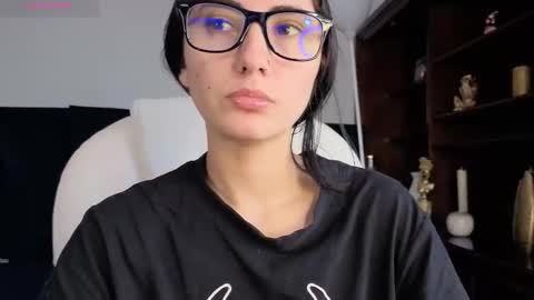 Snapshot of mariagh_ chatting on 11-16-25, 07:19 Maria online show from 11-16-25, 07:19