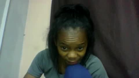 Snapshot of mariah642217 chatting on 05-15-26, 07:04 mariah642217 online show from 05-15-26, 07:04