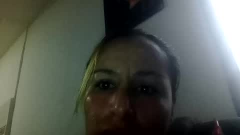 Snapshot of mariajose_1992 chatting on 04-09-26, 11:37 mariajose_1992 online show from 04-09-26, 11:37