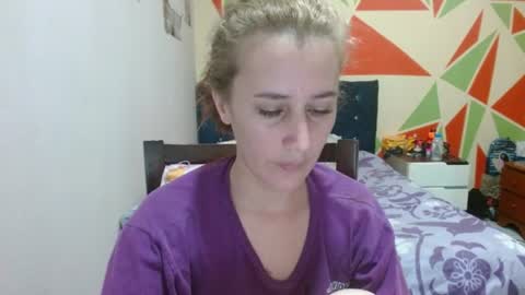 Snapshot of mariam_wish1 chatting on 06-17-26, 04:41 mariam_wish1 online show from 06-17-26, 04:41