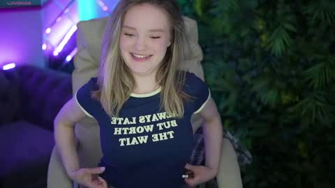 Maria online show from 04-25-26, 04:26