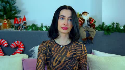 MariaMenson online show from 01-13-25, 09:42