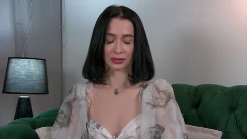 MariaMenson online show from 01-22-25, 12:48